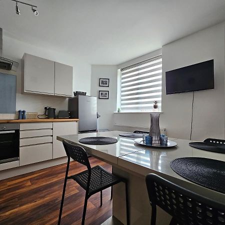 Guest House - Close To All Amenities Northampton Ngoại thất bức ảnh