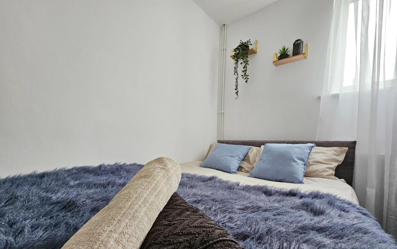 Guest House - Close To All Amenities Northampton Ngoại thất bức ảnh
